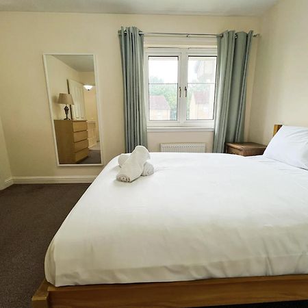 Glasgow Central - Entire House - Free Parking , Free Super Fast Wifi , Private Garden & Parking Security 外观 照片